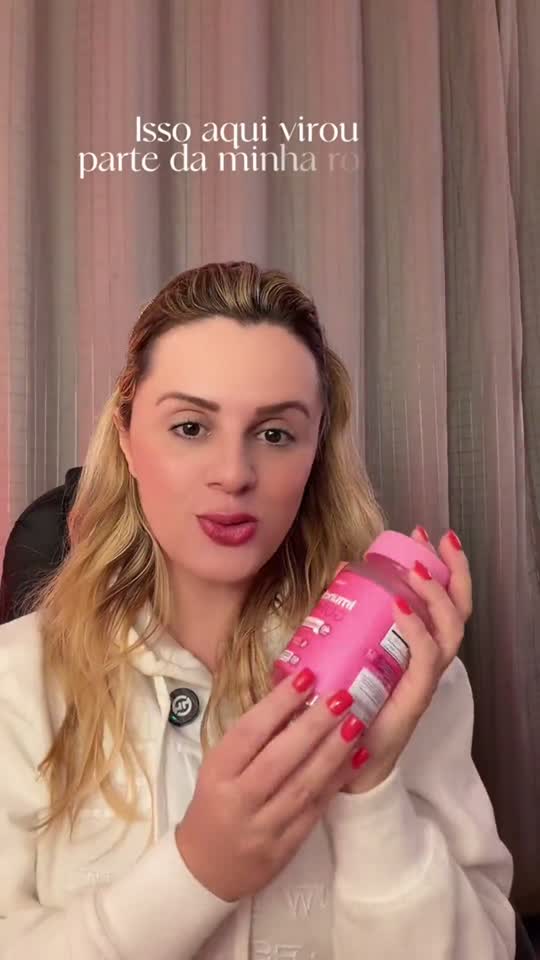 Creator falando sobre a rotina com o Imunofem Gummy